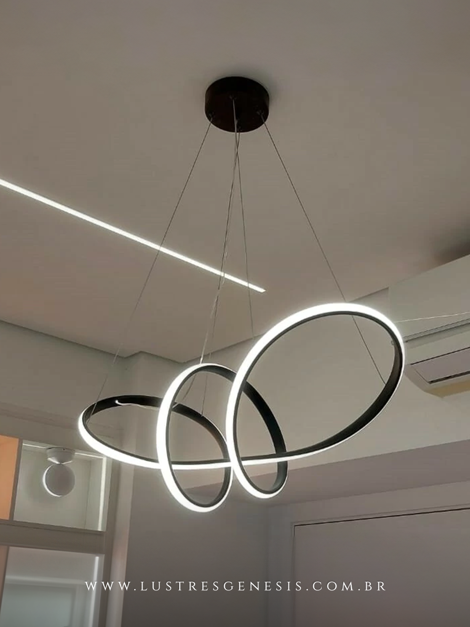 Lustre Pendente Moderno Potenza Preto com design elegante para sala de jantar, quartos e sala de estar. Comprar Lustres Online é na Lustres Gênesis. Luminárias decorativas para seu Lar. Melhor qualidade do Mercado